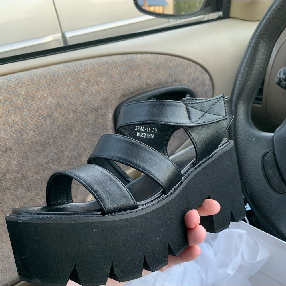 COPY - Platform Sandals